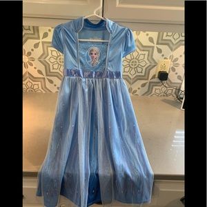 Blue Frozen Elsa nightgown